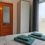 Oura Com Piscina E Vista Mar Albufeira